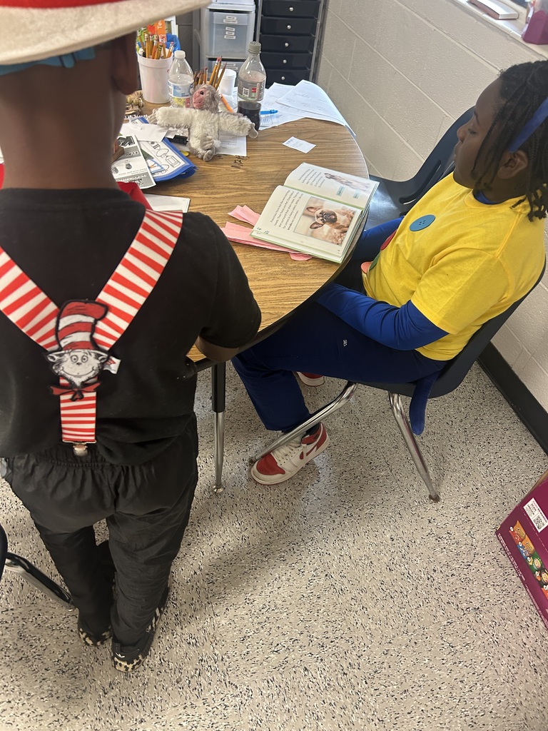 Reading with friends! 