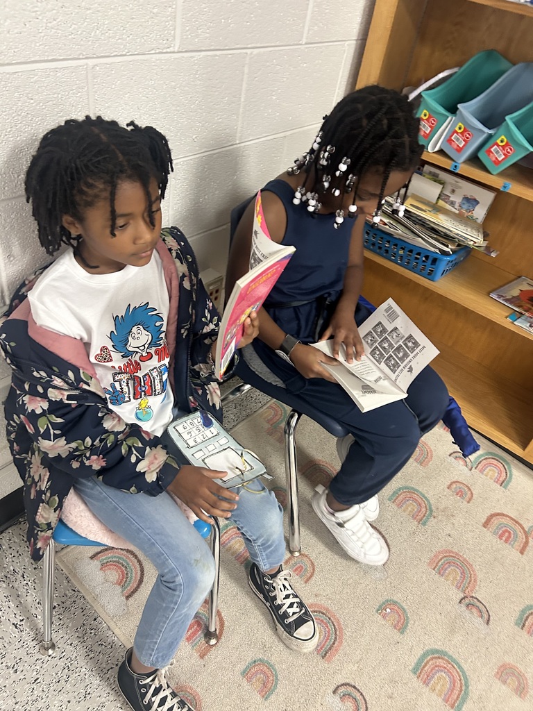 Reading with friends! 