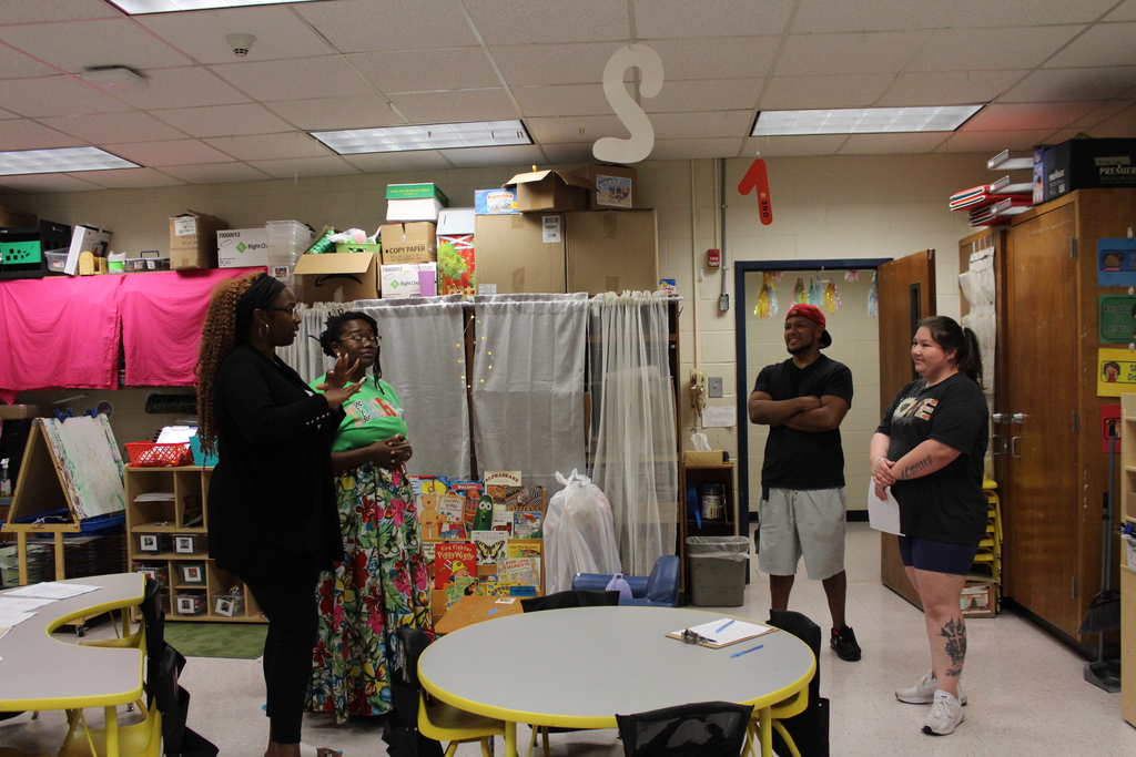 Familes and staff at Meet the Teacher Night.