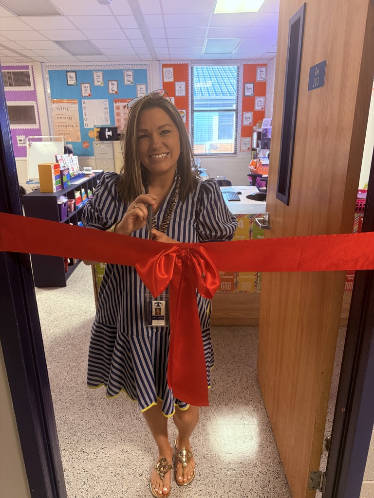Although Mrs. Coarsey has already been making a difference in the classroom, we were excited to celebrate her officially with a ribbon-cutting! Mrs. Coarsey, we are so grateful to have you as part of the JTR family!