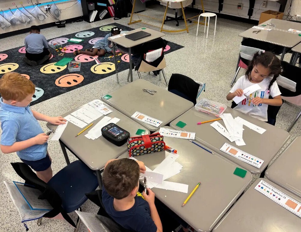 Learning is better when we learn together! 💛 Our first graders are busy exploring, practicing, creating, and growing through engaging learning centers. 📚✏️✨