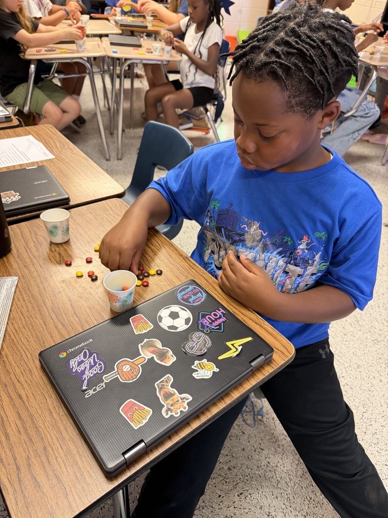 Students pay taxes to learn about history.