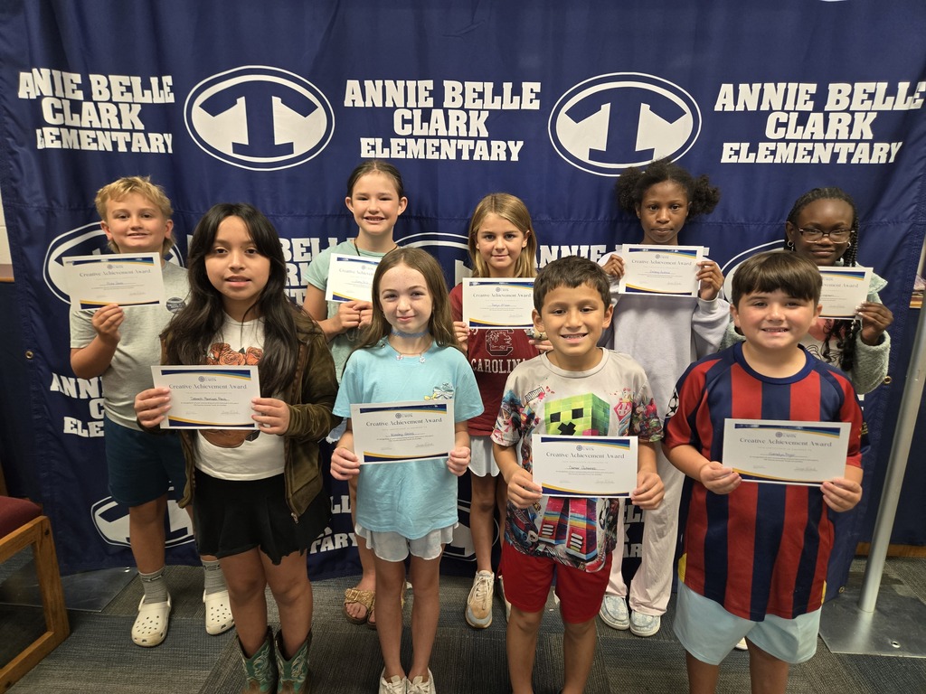 These students have been awarded the Creative Achievement Award.t
