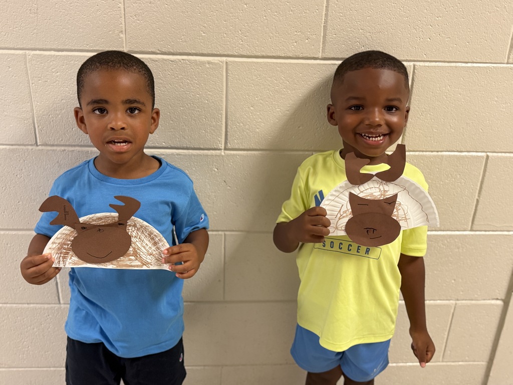 Mrs.Amber’s PreK class read the book “If You Give A Moose A Muffin.” They then created there own Moose.