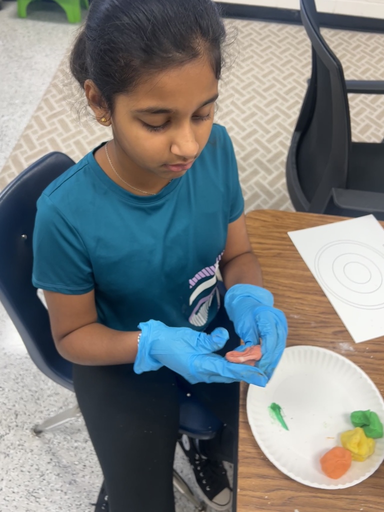 Mrs. Onyeri’s 5th-grade Gifted Resource class is gearing up to learn all about constructive and destructive forces, but first, they’re starting from the inside out! Students created their own Play-Doh in class and used it to build models of Earth's layers. This hands-on activity will give students a great reference point as they explore how and why Earth’s surface is constantly changing. 🌎💙 #wearejtr #4theT