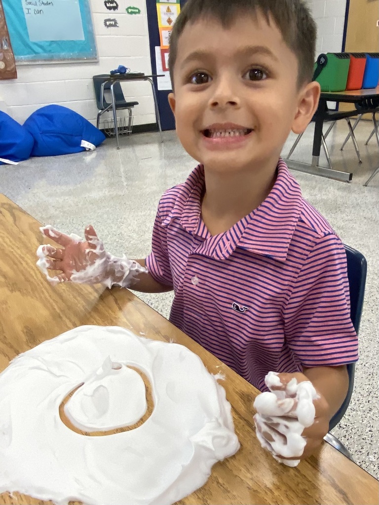 Students in Ms. Mitchell and Ms. Marchant's kindergarten classroom did a wonderful job practicing writing their letters and names and building patterns! We are so proud of these little learners and their hard work. 💙😀 #wearejtr #4theT
