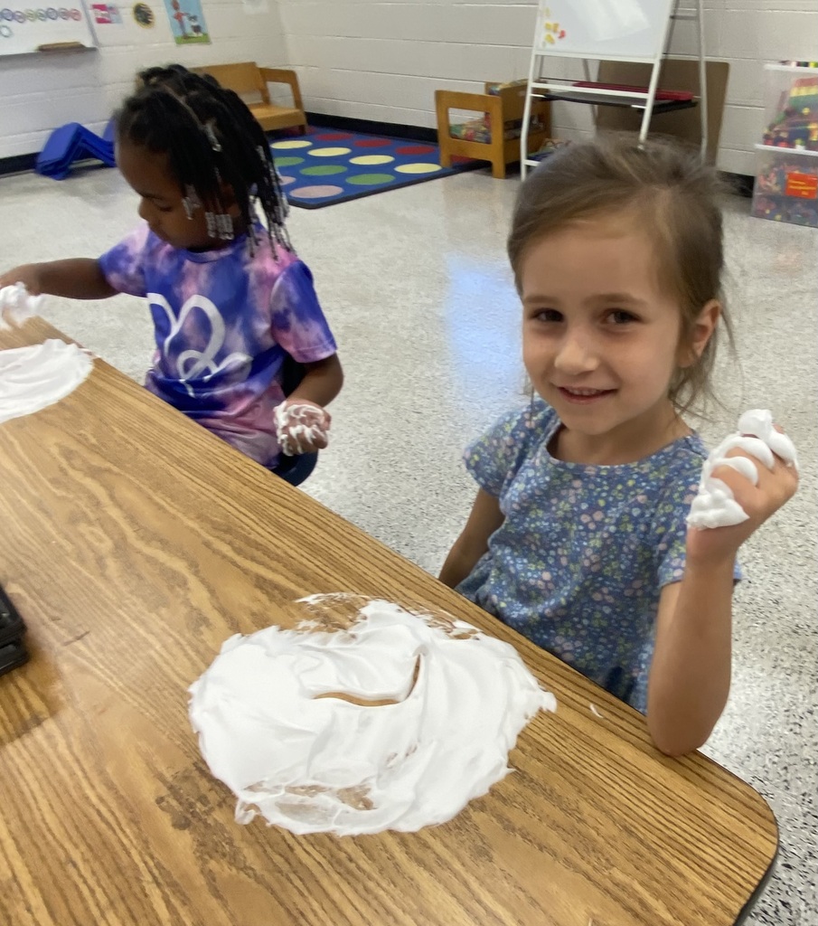 Students in Ms. Mitchell and Ms. Marchant's kindergarten classroom did a wonderful job practicing writing their letters and names and building patterns! We are so proud of these little learners and their hard work. 💙😀 #wearejtr #4theT