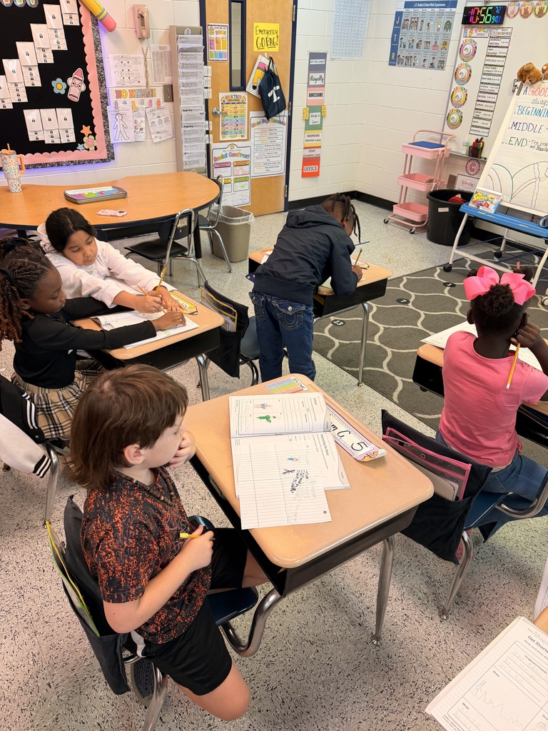 Mrs. Fraser’s second grade class had a wonderful time learning how to brainstorm ideas for their imaginative narratives! Students shared creative thoughts, discussed exciting story possibilities, and began planning their very own adventures. We can’t wait to see their imaginations come to life! 📝💙