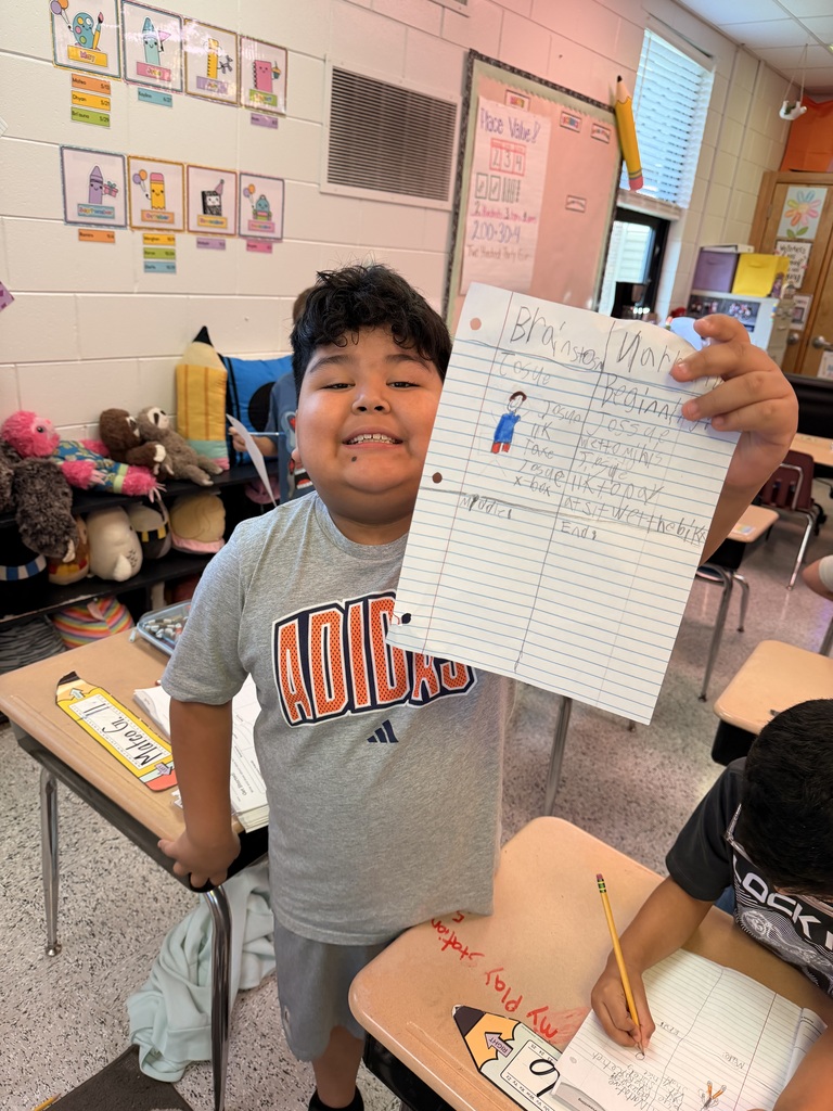 Mrs. Fraser’s second grade class had a wonderful time learning how to brainstorm ideas for their imaginative narratives! Students shared creative thoughts, discussed exciting story possibilities, and began planning their very own adventures. We can’t wait to see their imaginations come to life! 📝💙