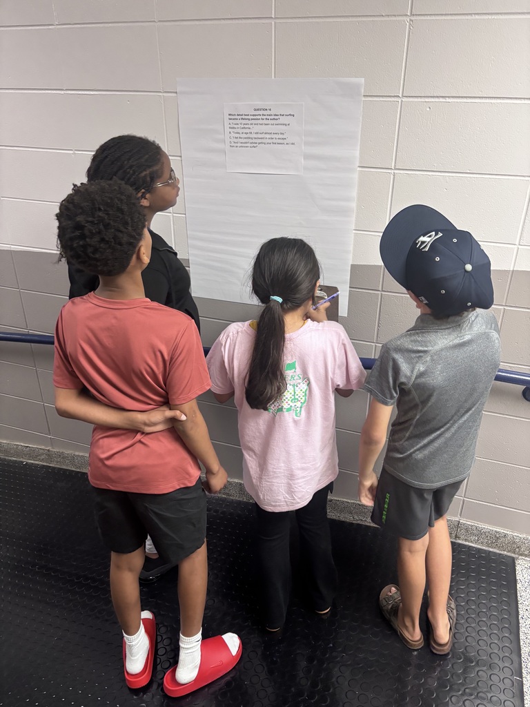 5th grade students in Mrs. Mayberry’s class participated in a gallery walk as they reviewed their ELA assessment! 📚✏️ Students discussed their answers with classmates, shared their thinking, and provided sound evidence to support their responses. 🧠💬 It was a great way to collaborate, learn from one another, and strengthen their understanding! 🌟👏