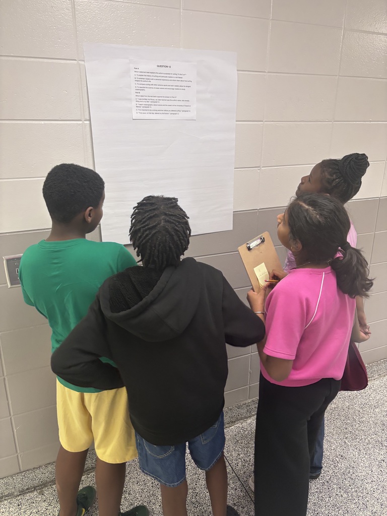 5th grade students in Mrs. Mayberry’s class participated in a gallery walk as they reviewed their ELA assessment! 📚✏️ Students discussed their answers with classmates, shared their thinking, and provided sound evidence to support their responses. 🧠💬 It was a great way to collaborate, learn from one another, and strengthen their understanding! 🌟👏