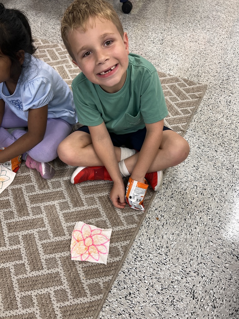Buzzing into science! 🐝 Mrs. Onyeri’s GATE resource 2nd graders became "bees" today to learn exactly how pollination works. By visualizing how pollen moves from flower to flower, students discovered just how important these pollinators are! Things got a little messy, a little cheesy, and a lot of fun! 💙 #wearejtr #4theT
