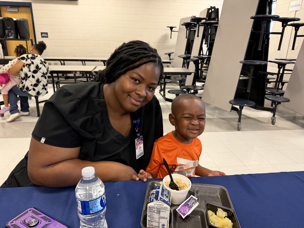 #GritsWithGrands #GrandparentsDay #SchoolFamily #MakingMemories #CommunityFirst #WarmHugsAndWarmGrits