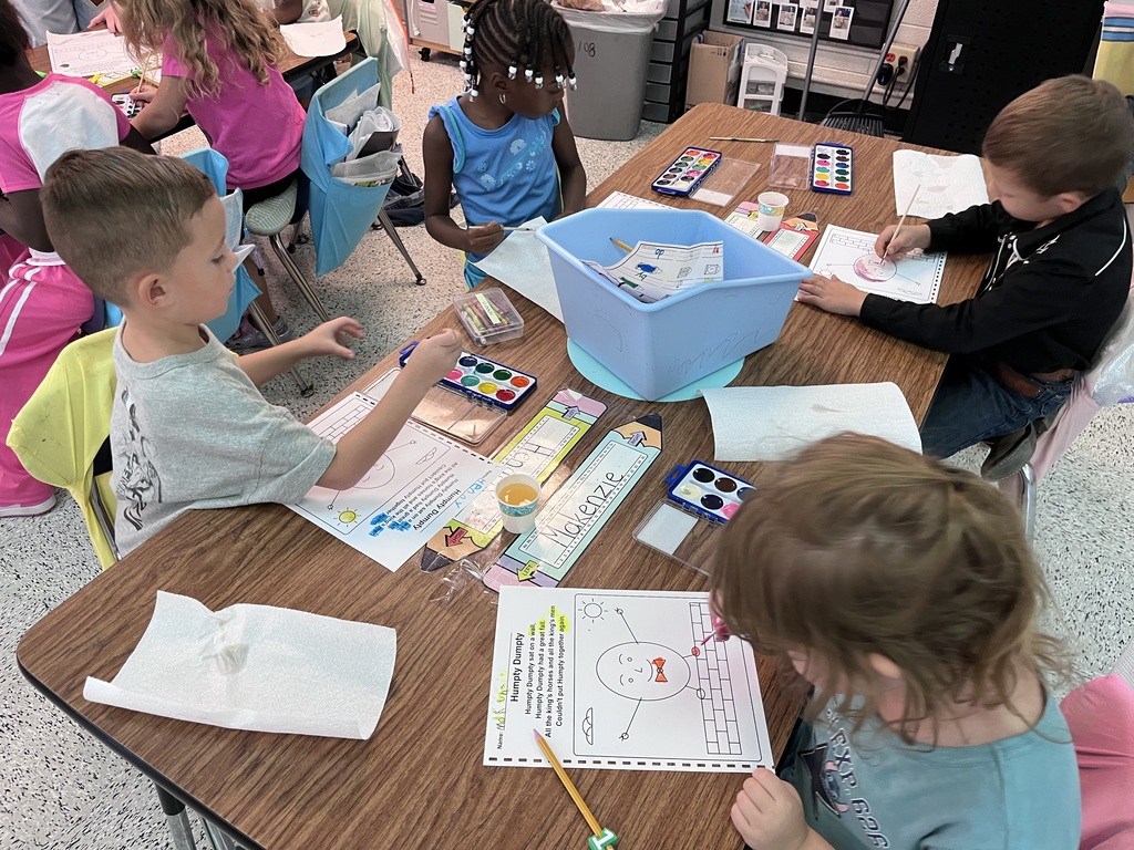 Mrs. Webster’s class found rhyming words in Humpty Dumpty then had a great time painting the picture with watercolors for our rhyming book