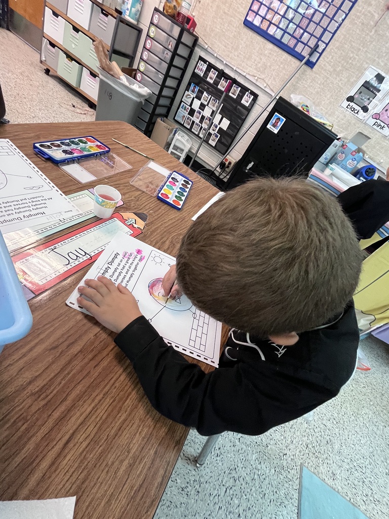Mrs. Webster’s class found rhyming words in Humpty Dumpty then had a great time painting the picture with watercolors for our rhyming book