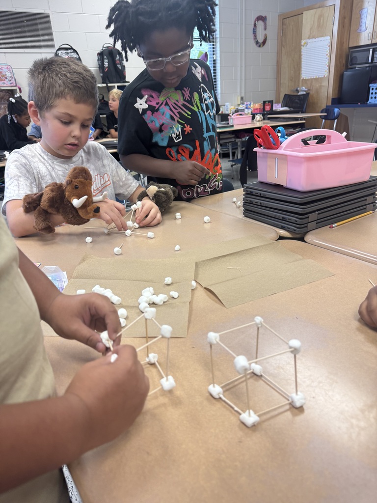 Students in Ms. Carter's 2nd-grade class created various structures to explore how atoms work together and can be assembled and reassembled to form new structures. 💙 #wearejtr #4theT