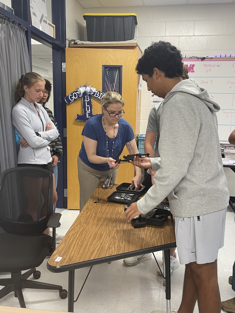 🚁🔬 STEM CLUB TAKES FLIGHT! 🔬🚁