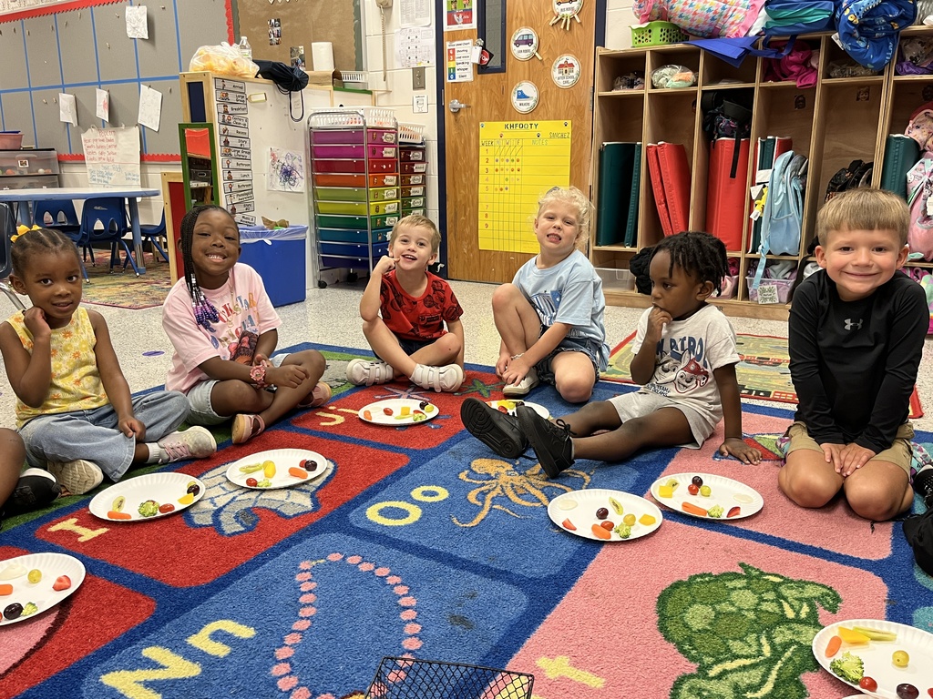 This week, Ms. Elisa and Ms. McCall's Pre-K class learned about making healthy choices, including eating nutritious foods and practicing good hygiene. 🥦🧼 Today, they enjoyed some “healthy popsicles” and held a taste test featuring sweet tomatoes, broccoli, carrots, strawberries, purple grapes, cotton candy grapes, kiwi, and mango. 🍓🥕🥝🥭 Afterward, they recorded which foods they liked. When the children tasted the cotton candy grapes, one said, “You tricked us! These taste like cotton candy, but there’s no cotton candy inside!” 🍇 That fun surprise explains some of their silly faces! 😄 #wearejtr #4theT