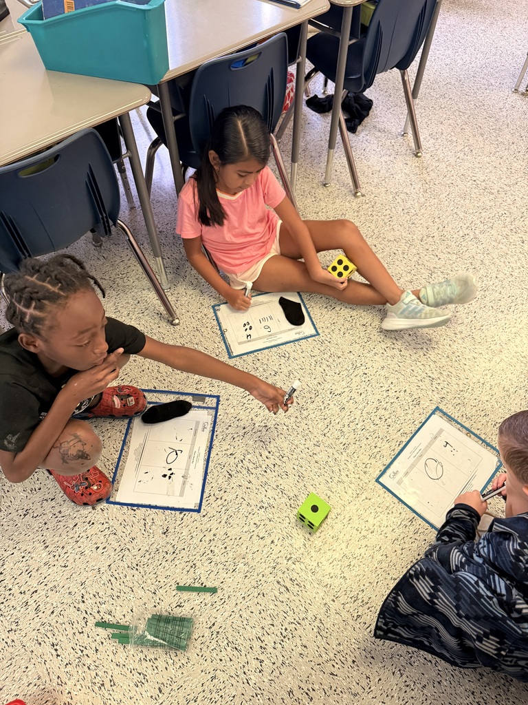 Mrs. McRae’s class practiced building math fluency with a hands on state math task, “ Building and Busting Towers of Ten”. Hands on math helps students have a concrete model and understanding of equations… and is just more fun!