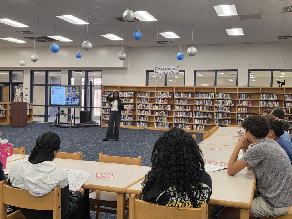 Admissions Counselor from the University of Georgia visits TCHS