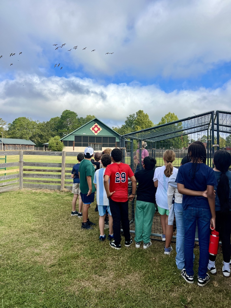 Omega Elementary 5th grade students at Destination Ag.