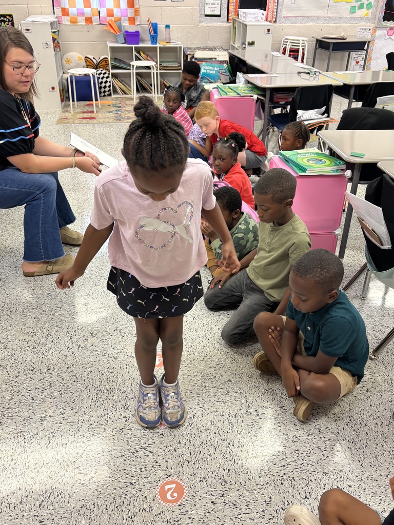 Math is better when you can move with it! ➖🔢 Ms. Leverett’s class brought subtraction to life by hopping along a number line to solve their problems. Learning, moving, and having fun all at once! 📚