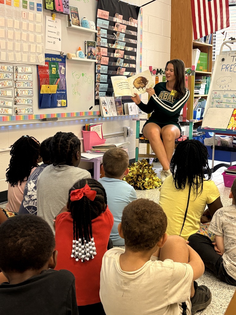 Mrs. Deanda's class had a special mystery guest reader.