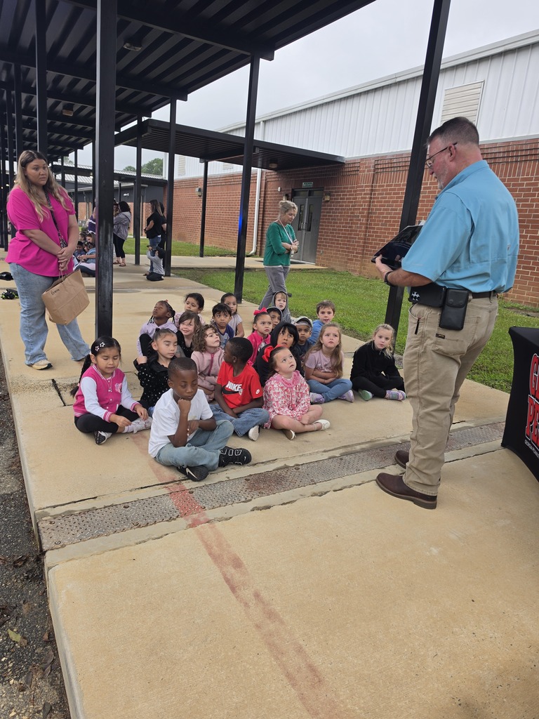 Students learning abou the Georgia Peanut Commission.