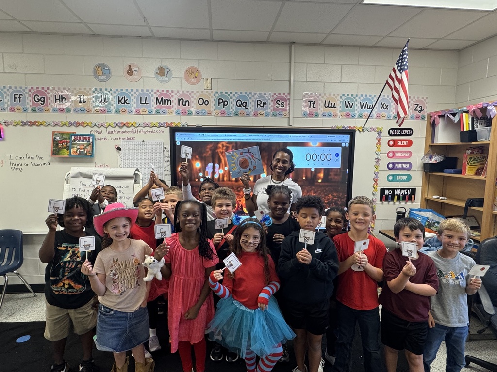 A very special thank-you to Ms. Valerie from the Tift County Public Library for bringing the joy of reading to JTR! 📚✨ Our students loved your visit, and we can’t wait to welcome you back! 💙 #wearejtr #4theT #communitysupport