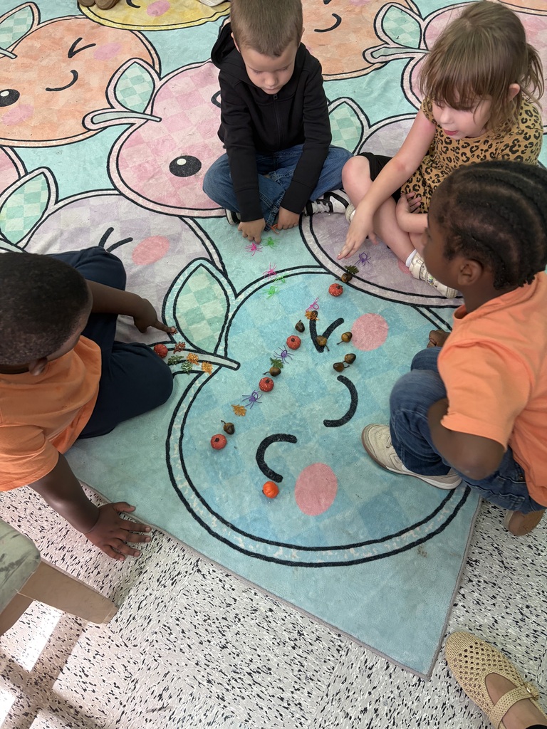 Mrs. Webster and Mrs. Garner’s kindergarteners had so much fun creating and exploring repeated patterns using pumpkins, leaves, skeletons, and spiders! 