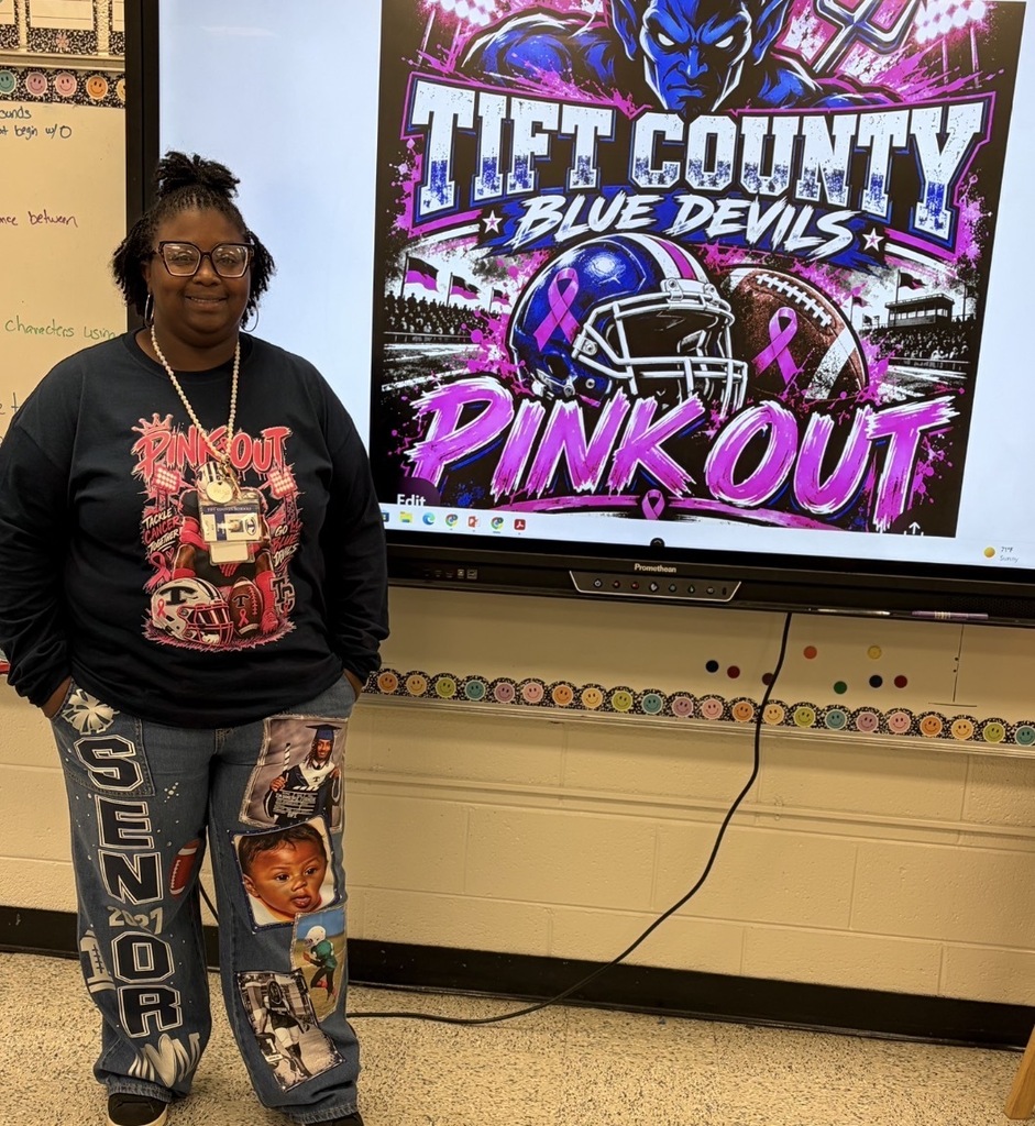 Let's go Blue Devils! 🩷🩷🩷 #wearejtr #4theT #breastcancerawareness