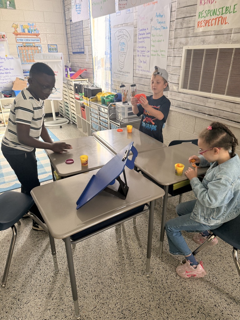 Mrs. McRae’s class used the forces of push and pull to explore how impact can change the shape of an object this afternoon! They used playdoh to shape objects with force and then explained how those forces impacted their shapes!