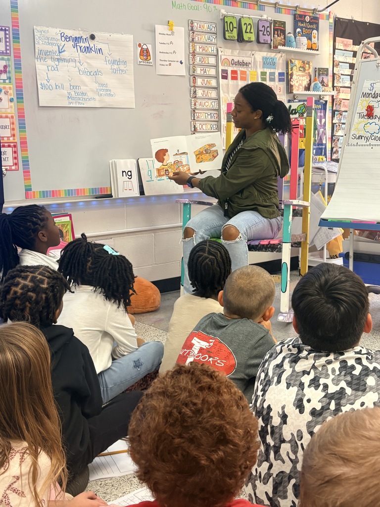Mrs. Deanda's class has a mystery reader.