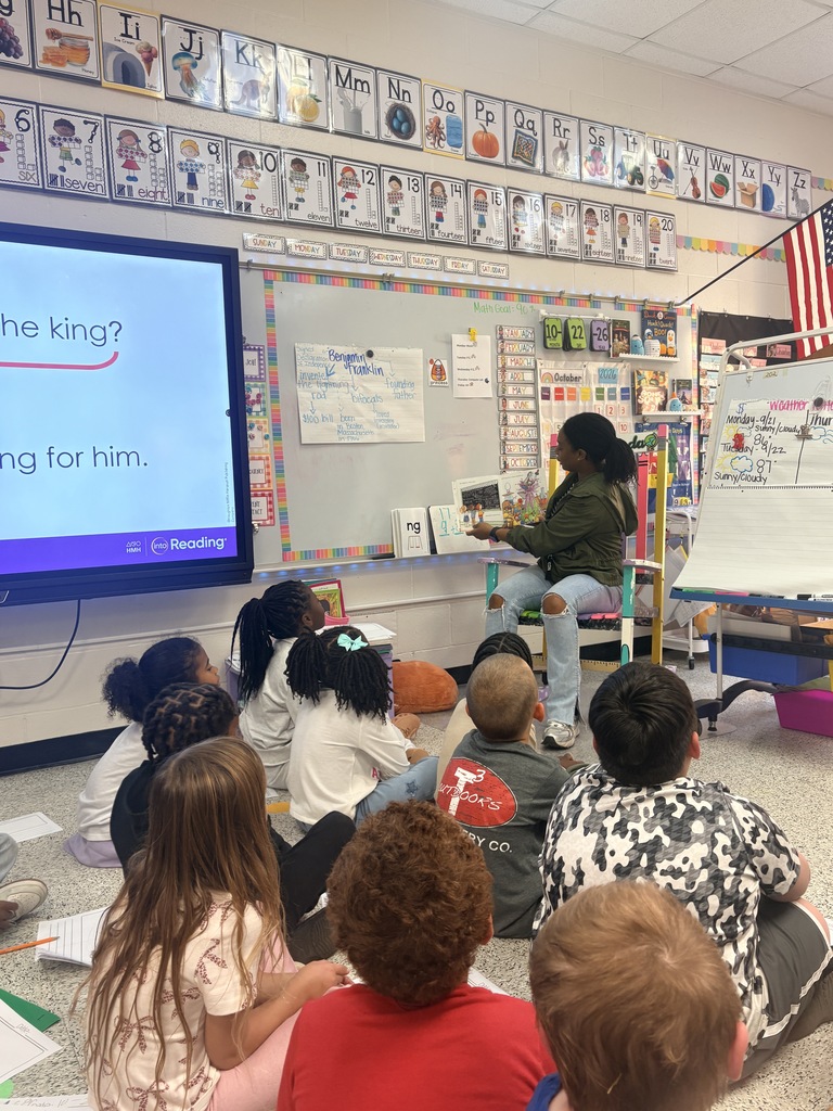 Mrs. Deanda's class has a mystery reader.