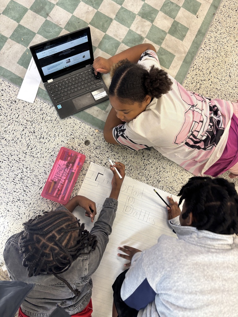 Students in Miss Lasseter’s class had fun creating timelines of the War of 1812! They enjoyed learning about important events from the war and putting them in chronological order to better understand the sequence of events in history. 
