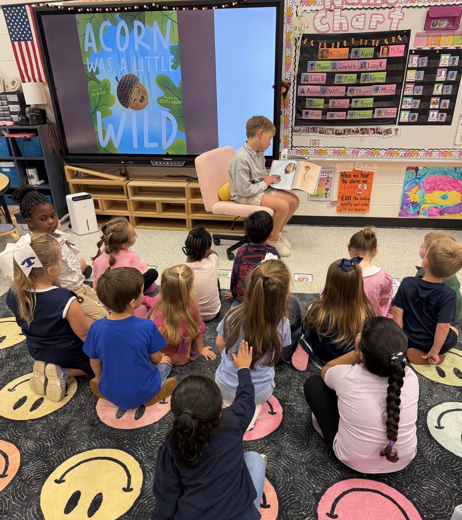 Family Storytime in Pre-K!