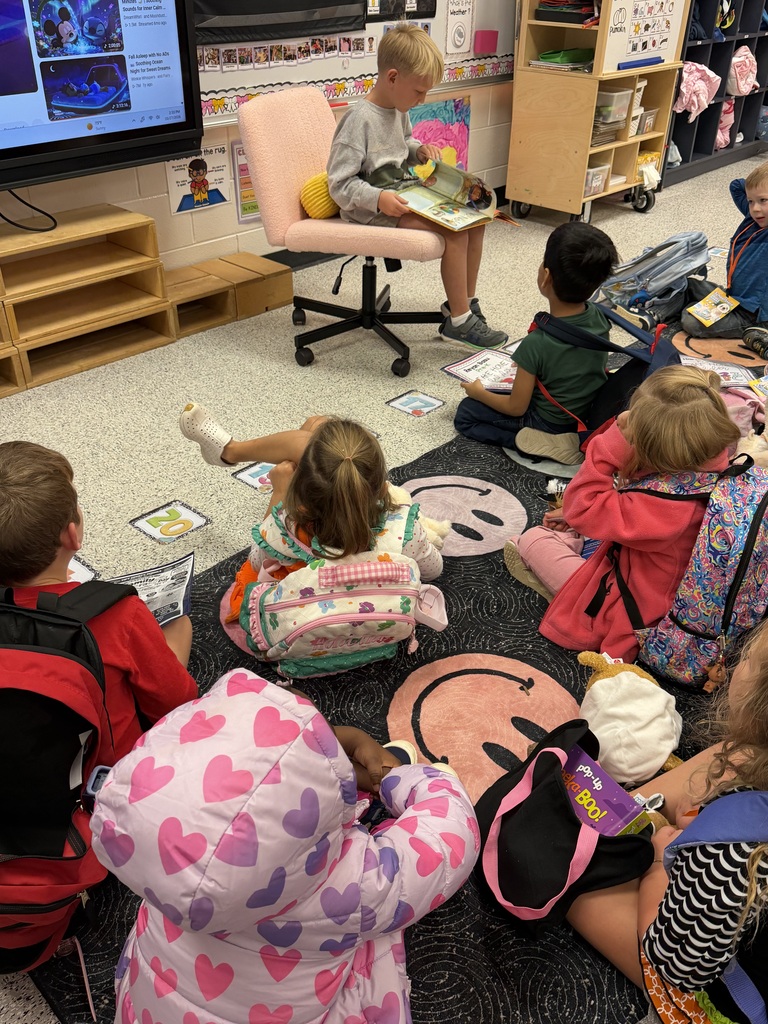 Family Storytime in Pre-K!