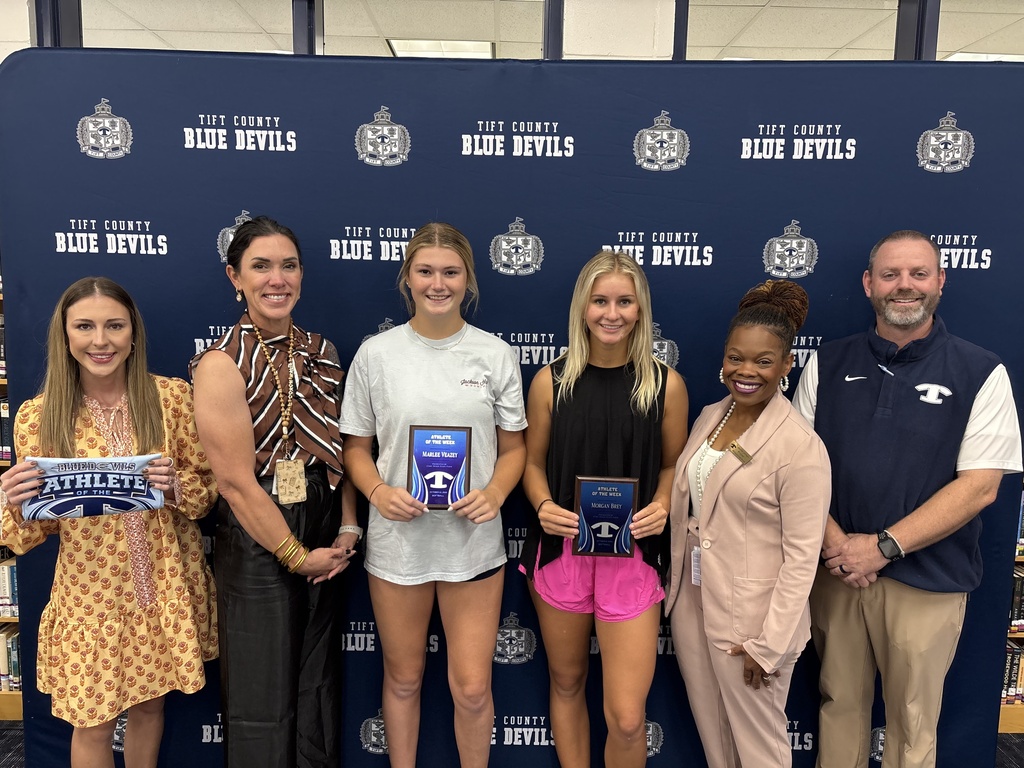 Marlee Veazey and Morgan Brey Athletes of the Week