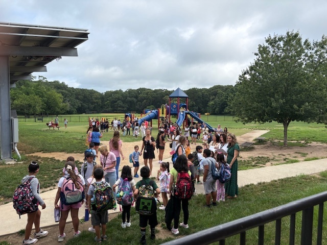 Picture of students on the playground