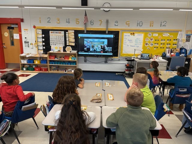 class watching promethean board