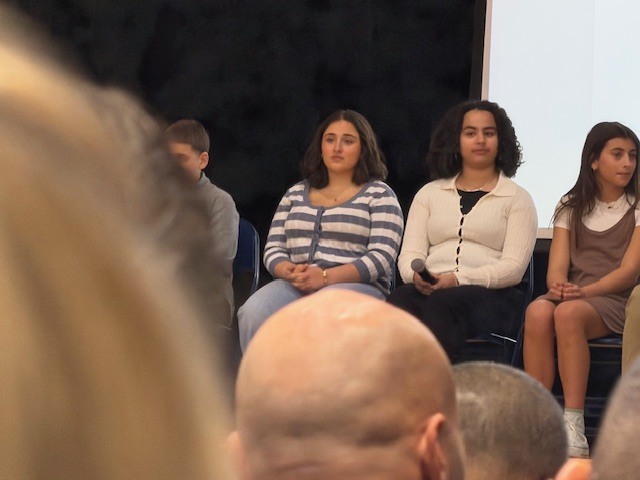 Pictures of students on the stage