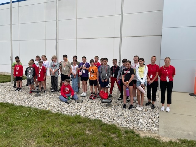 STEM Camp attendees at Abbott Labs.