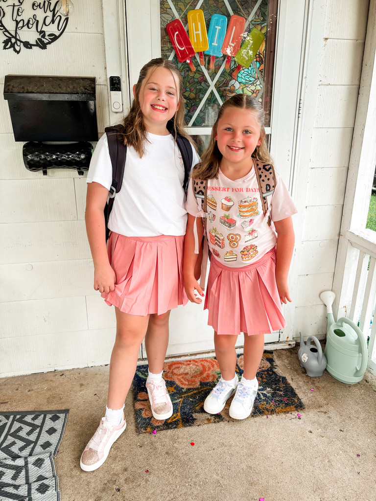 First day of school for students in grades 1 to 5.