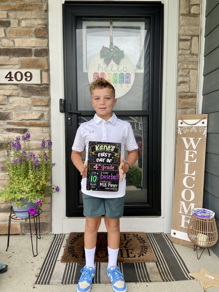 First day of school for students in grades 1 to 6.