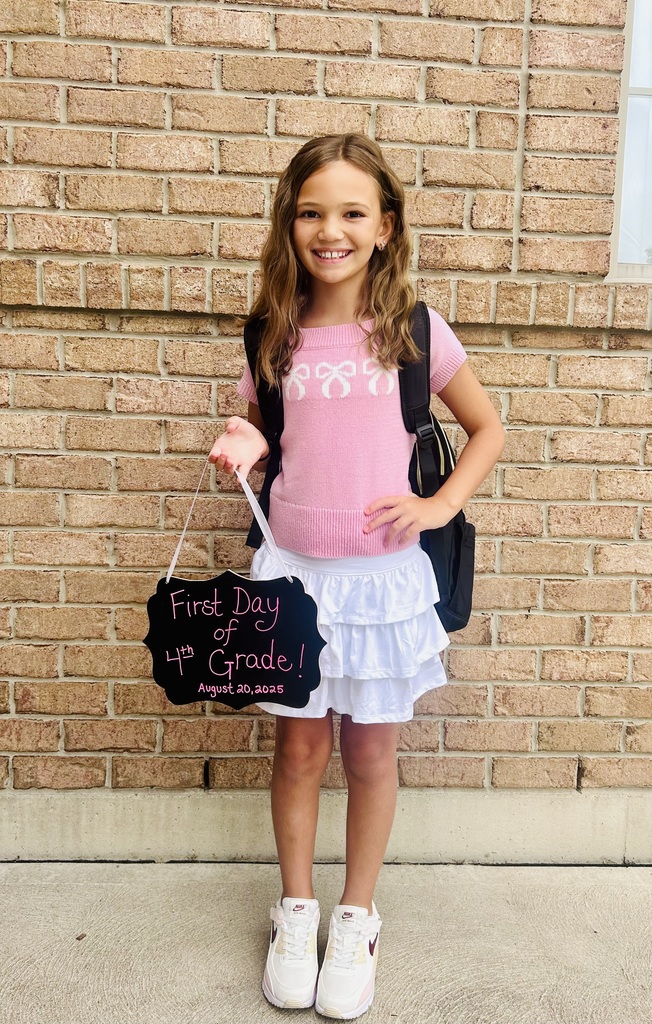 First day of school for students in grades 1 to 6.