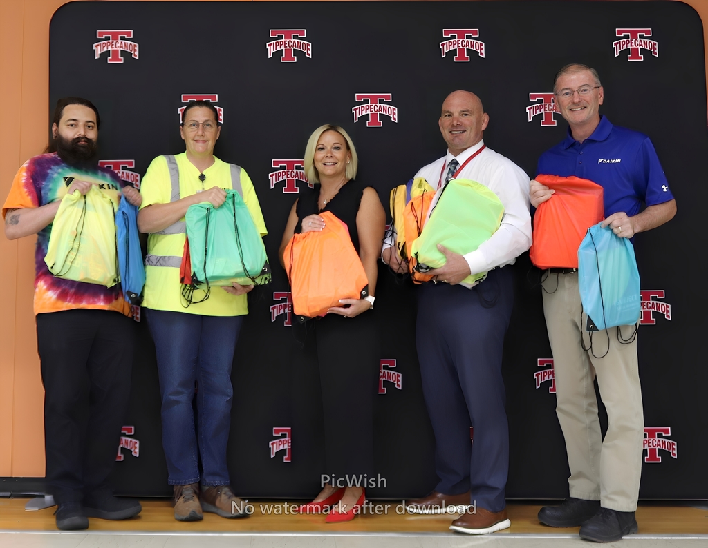 Daikin Applied donates school supplies to L.T. Ball Intermediate