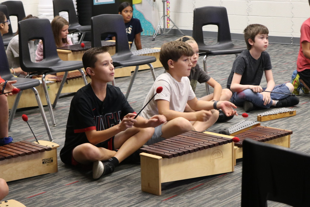 Students in 5th grade music class are learning about rhythm. 