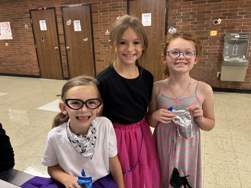 L.T. Ball third graders dressed up in fifties style for their sock hop.  