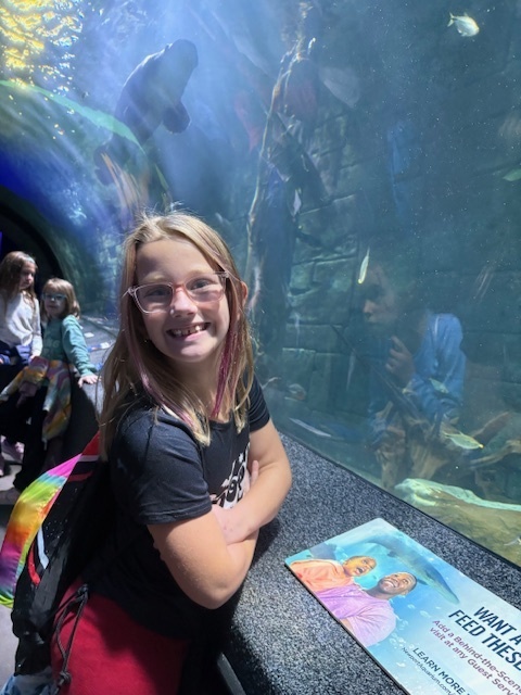 L.T. Ball third graders at the Newport Aquarium. 
