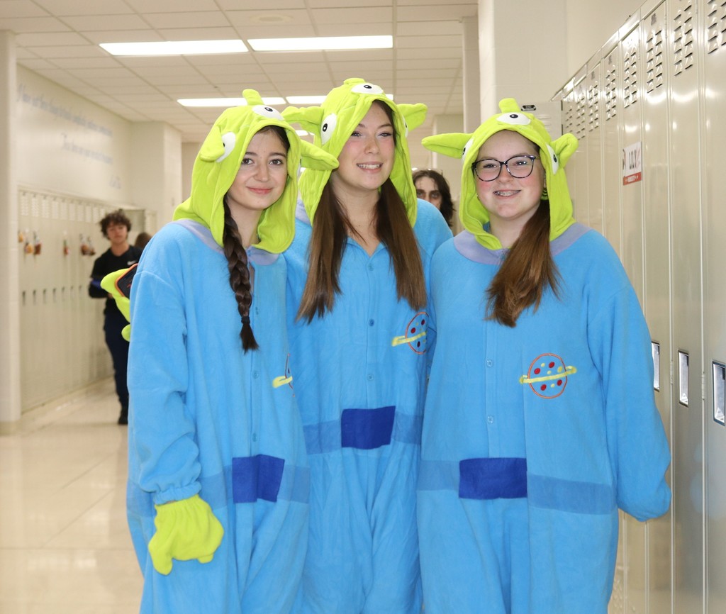 THS staff and students dressed up in Halloween costumes.